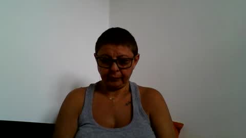 Snapshot of blackwidow05 chatting on September 18, 8:46 am Black Widow online show from September 18, 8:46 am