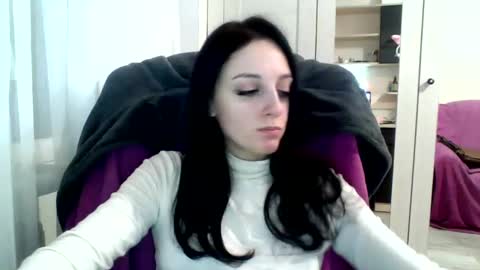 Ivy online show from February 4, 4:18 pm