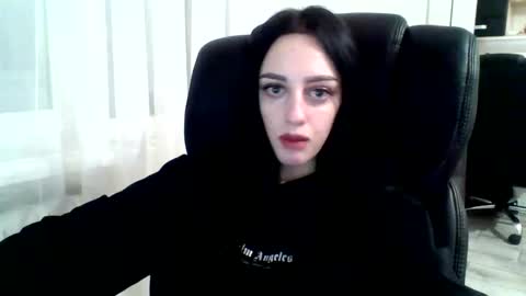 Ivy online show from January 26, 4:09 pm