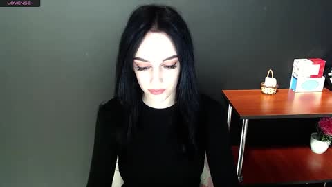 Ivy online show from January 18, 1:51 pm