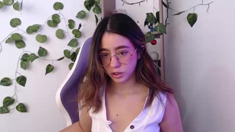 Snapshot of blairvicent chatting on January 27, 2:13 pm online show from January 27, 2:13 pm