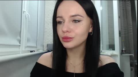 BlairYates online show from October 17, 11:30 pm