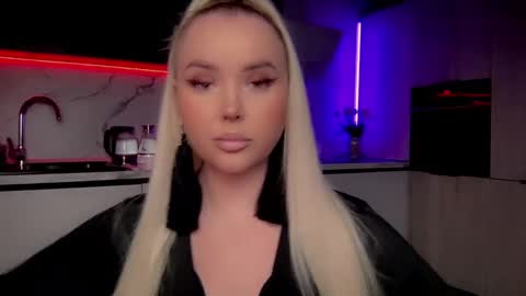 Lana online show from January 9, 2:01 am