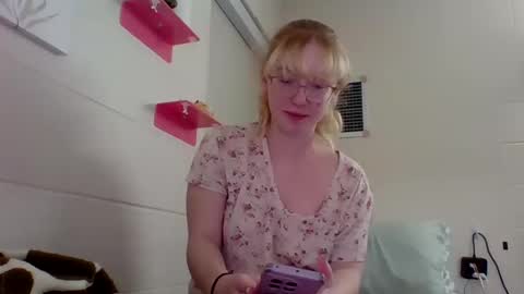 Katie online show from January 29, 10:11 pm
