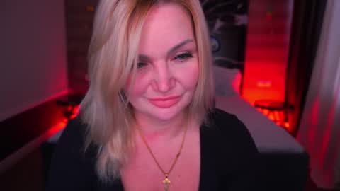Blonde online show from October 9, 7:23 am