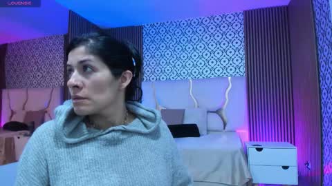 blue_tay1 online show from March 13, 3:08 am