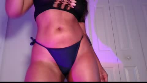 Snapshot of blueaby1 chatting on September 8, 11:04 pm blueaby1 online show from September 8, 11:04 pm