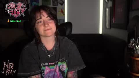 Blue online show from July 30, 2:01 am