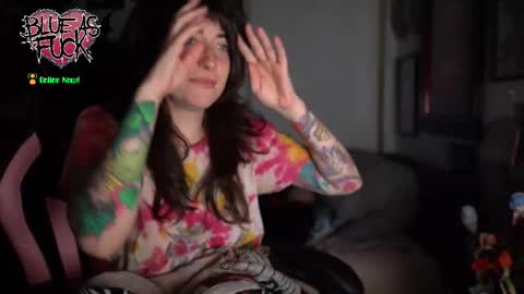 Blue online show from November 15, 1:39 am