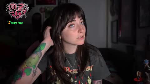 Blue online show from November 22, 1:52 am