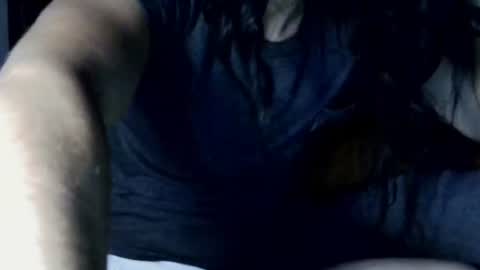 Blueeyedlie online show from August 2, 5:43 am