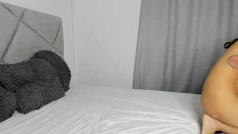 blueeyeslexxxy online show from November 7, 9:26 am