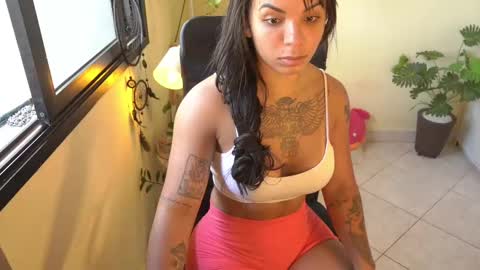 Snapshot of bluemysticlady chatting on February 14, 11:42 am FLORAA online show from February 14, 11:42 am