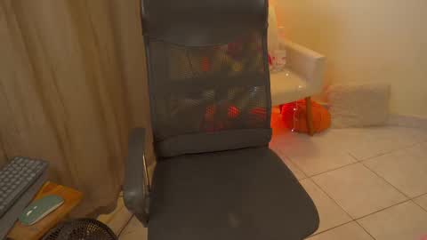 Snapshot of bluemysticlady chatting on September 27, 3:19 pm FLORAA online show from September 27, 3:19 pm