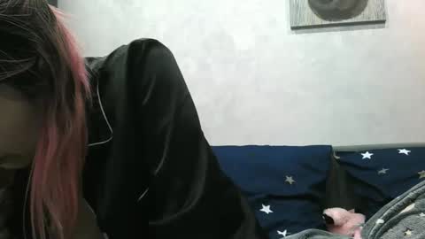 BlueXOwl online show from January 25, 7:05 pm