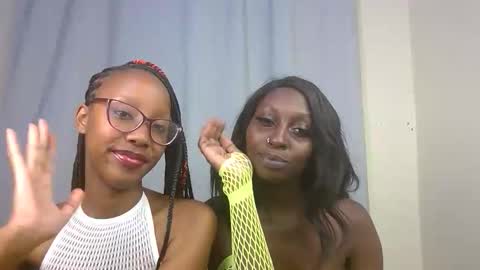 Belle online show from November 17, 8:42 pm