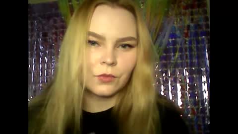 blushing_star online show from February 16, 8:10 am