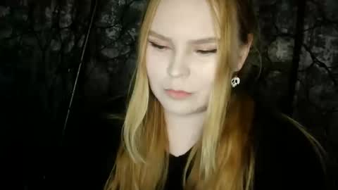 blushing_star online show from November 24, 4:31 pm