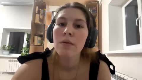 Kate online show from March 7, 3:52 pm