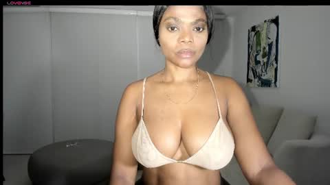 danna online show from July 8, 9:33 am