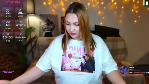  Lina  online show from February 14, 10:36 pm