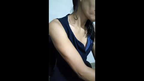 bombonsexy84milf online show from June 10, 6:01 am