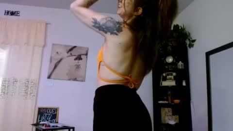 BombshellBaeby online show from June 22, 7:05 am