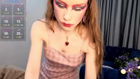 Karen online show from February 13, 4:19 pm