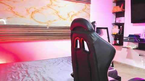 becky online show from March 17, 7:51 pm