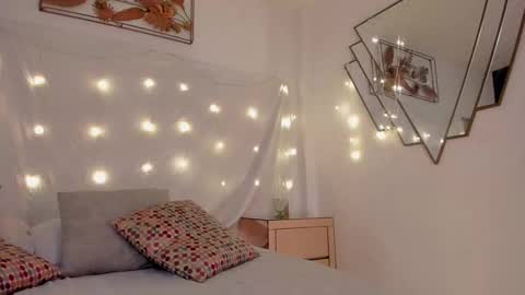   online show from November 21, 12:45 am