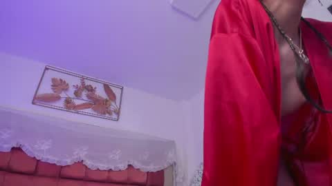   online show from July 6, 4:29 am