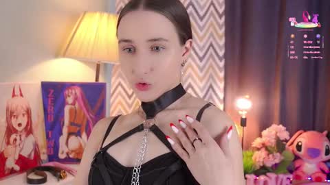 Emma online show from September 19, 1:37 am