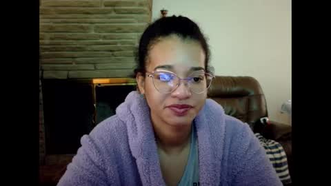 Queen Bon Vivantt online show from November 6, 2:12 pm