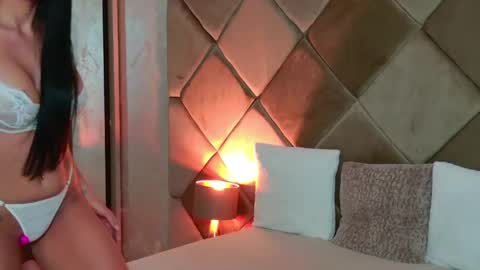 Mila online show from May 9, 6:54 pm