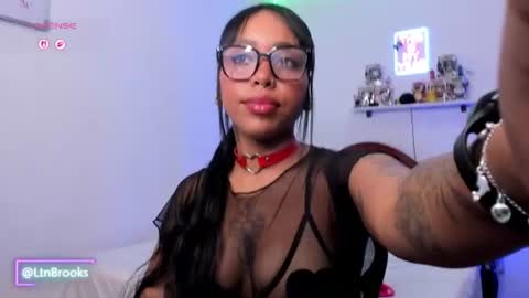 Anna Brooks  online show from July 3, 1:11 am