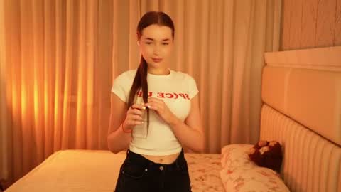boootyfrytti online show from June 16, 9:38 pm