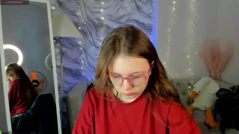 Milena online show from May 4, 2:59 am