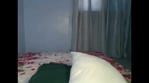 Snapshot of booty_panther chatting on October 25, 8:00 am sandrah online show from October 25, 8:00 am