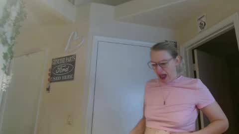 i am a naughty jedi knight online show from July 1, 2:38 pm