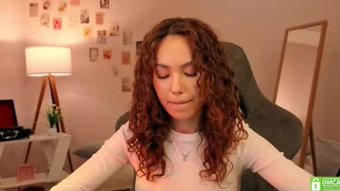 Lilly online show from November 6, 12:11 pm