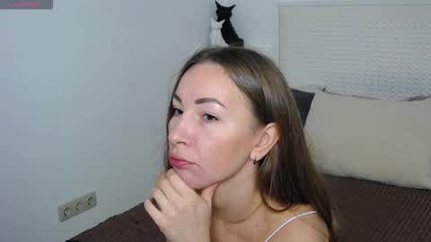 Brandy Gem online show from December 1, 7:34 am