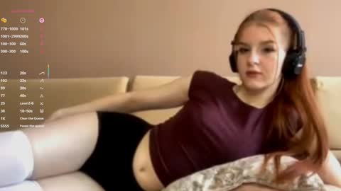 Mia   online show from October 24, 7:04 am