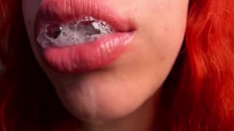 Snapshot of bri_von_dhara_ chatting on September 10, 4:40 pm Bri online show from September 10, 4:40 pm
