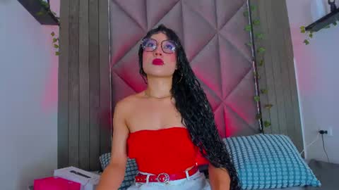 B R I A  online show from June 22, 1:43 am