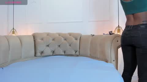 Brianna  online show from March 12, 12:36 pm