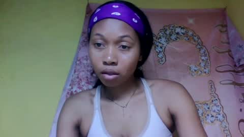 bridjisca123456 online show from August 7, 6:04 pm