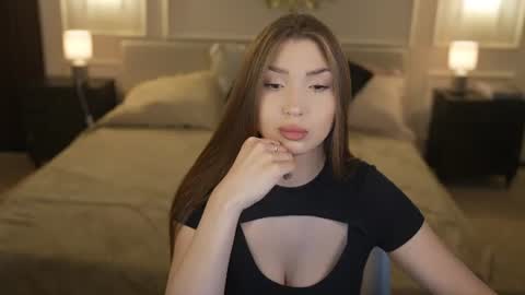 Diamonds Girls online show from July 20, 7:33 am