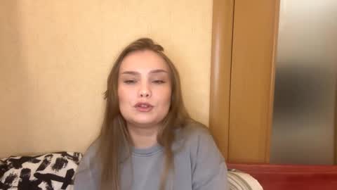 Snapshot of brigidbilton chatting on October 12, 11:34 am Amelia online show from October 12, 11:34 am