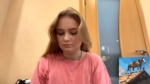 Snapshot of brigidbilton chatting on October 7, 10:41 am Amelia online show from October 7, 10:41 am