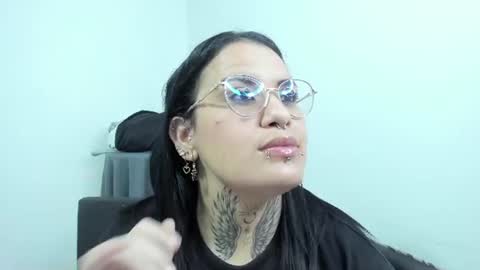 BRIGITTE online show from August 2, 9:07 pm